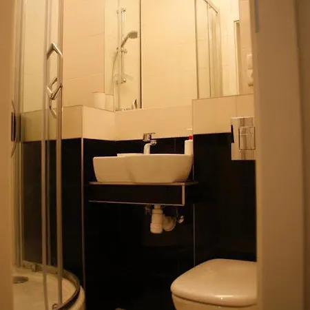 ホステル St. Dorothys - ヴロツワフ